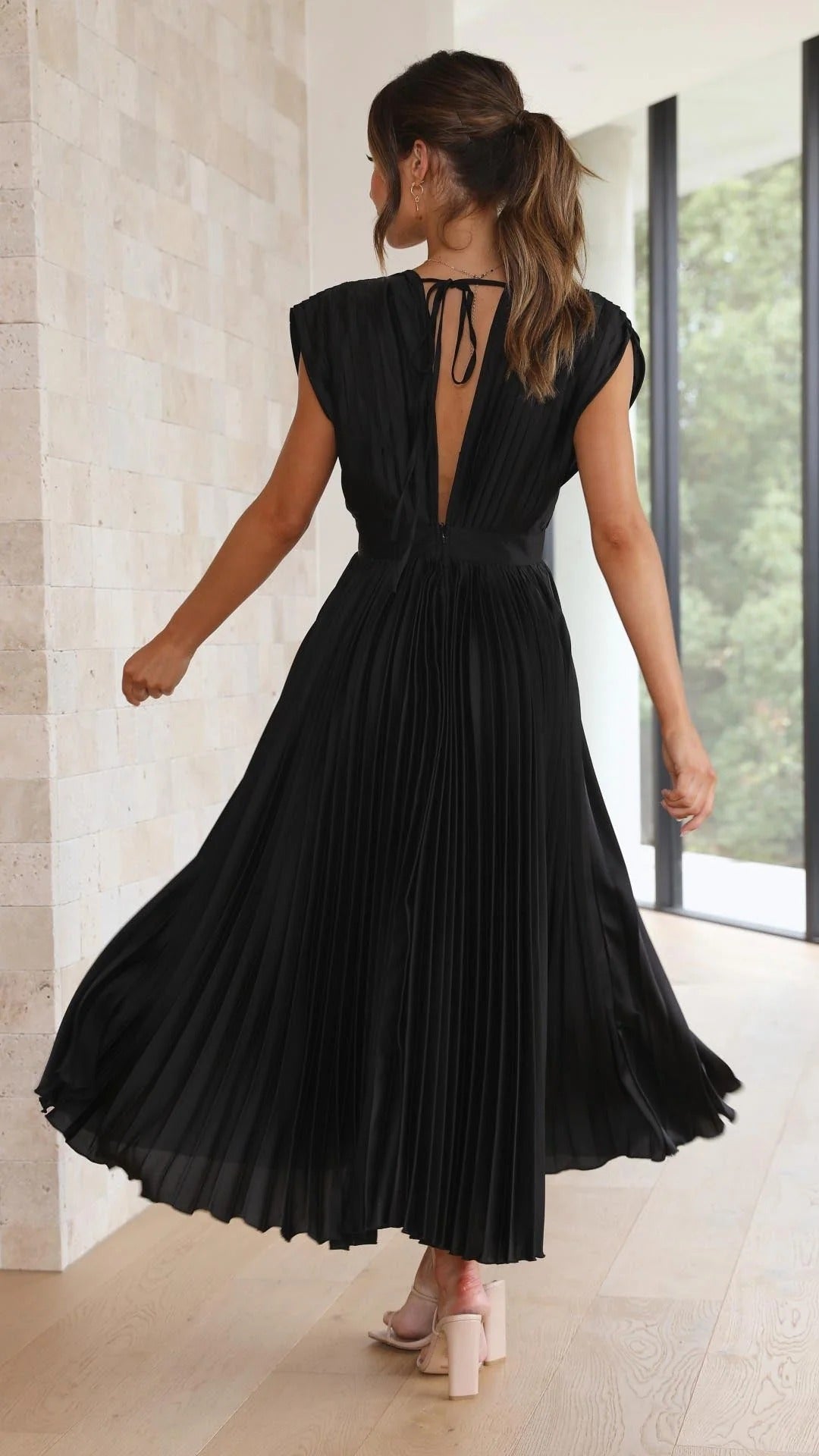 María | Elegante vestido plisado