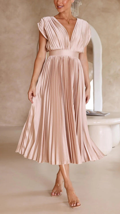 María | Elegante vestido plisado