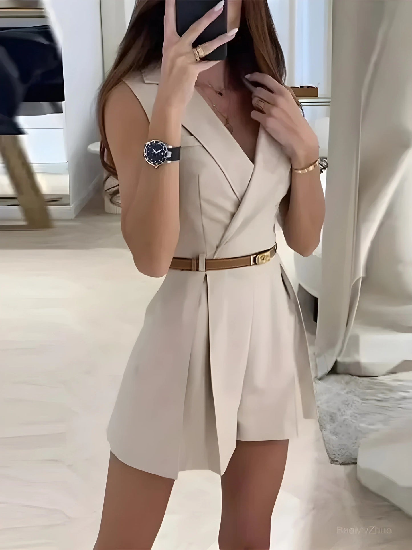 Cheska™ | Elegante mono sin mangas
